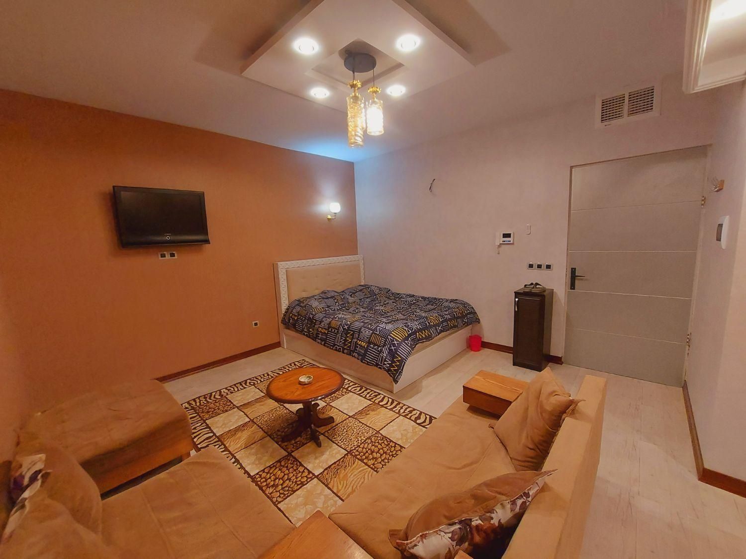 سوییت مبله در گوهردشت گارانتی نظافت وخدمات هتلی|اجارهٔ کوتاهمدت آپارتمان و سوئیت|کرج, گوهردشت|دیوار