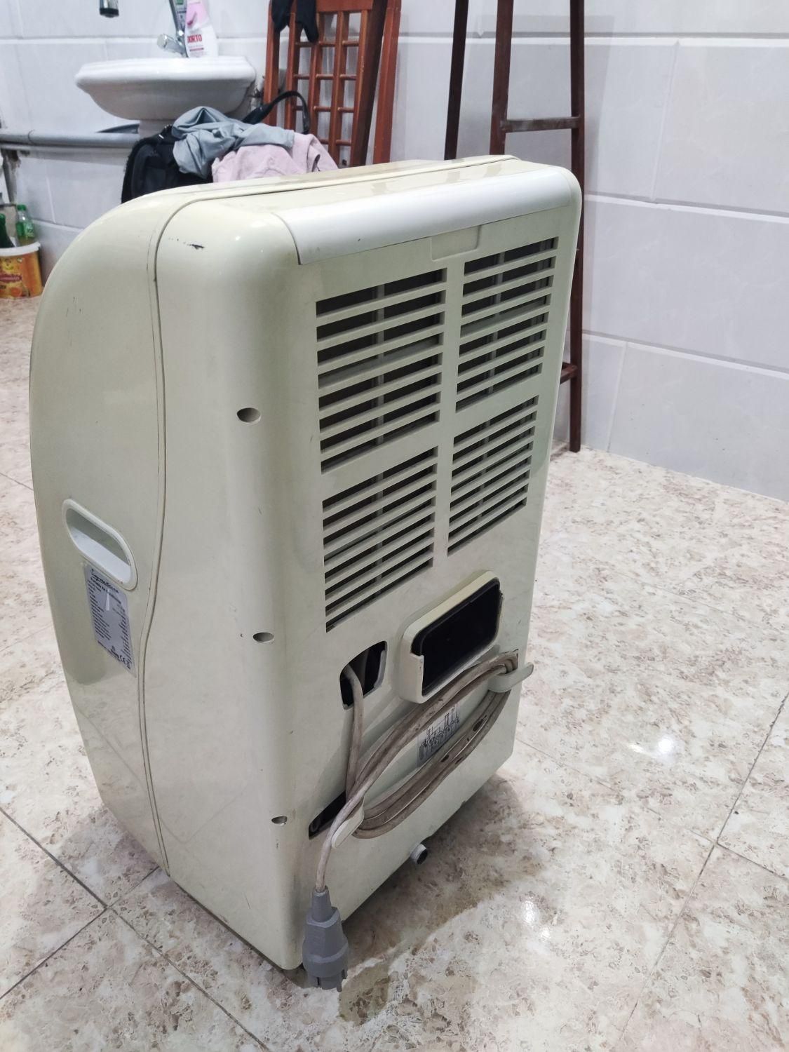 کولر گازی پرتابل ۱۲هزار|کولر گازی و فنکوئل|صدرا-فارس, فاز ۱|دیوار