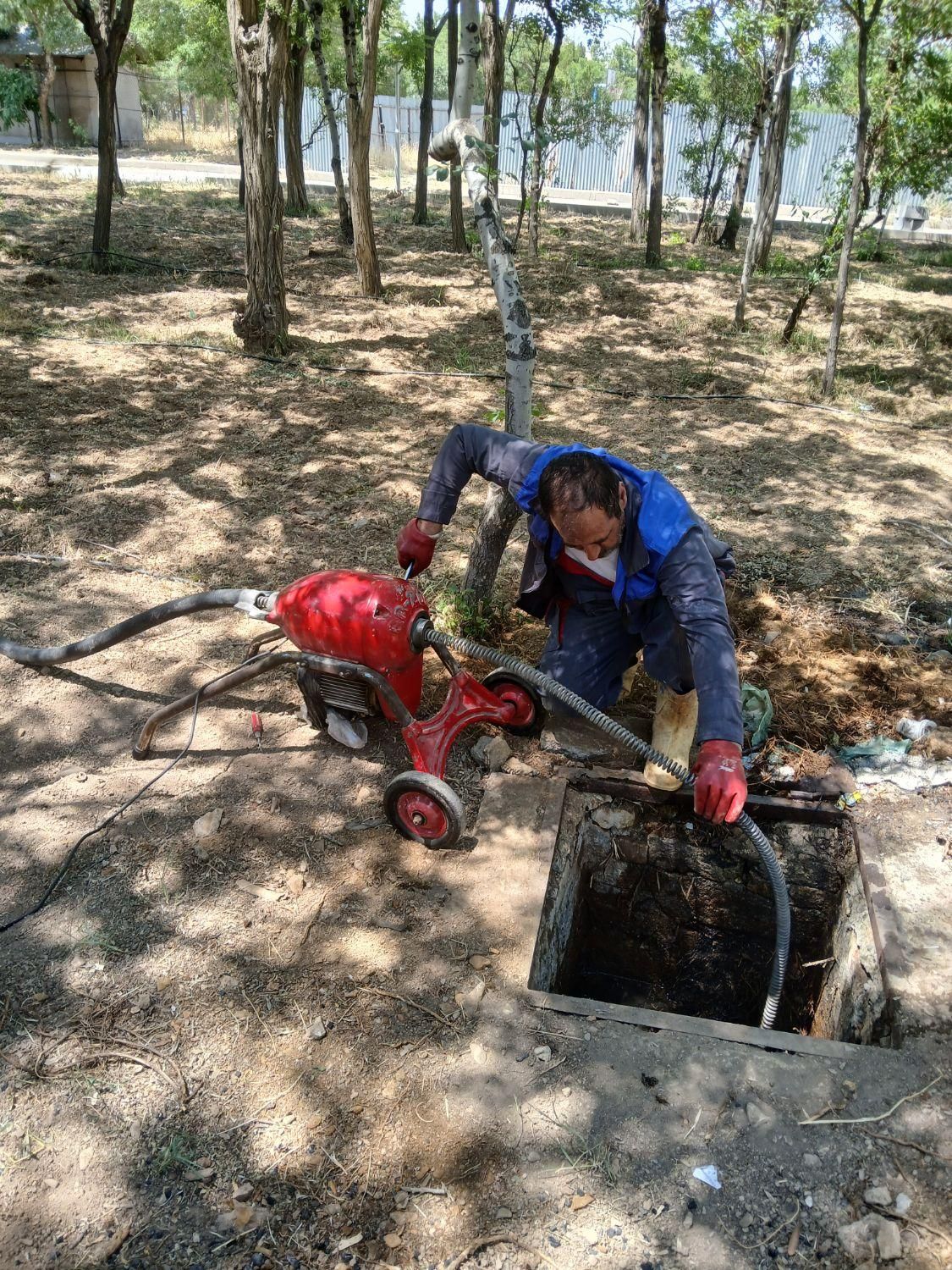 لوله بازکنی نشت یابی رسوب گیری لوله کشی|خدمات پیشه و مهارت|اراک, |دیوار