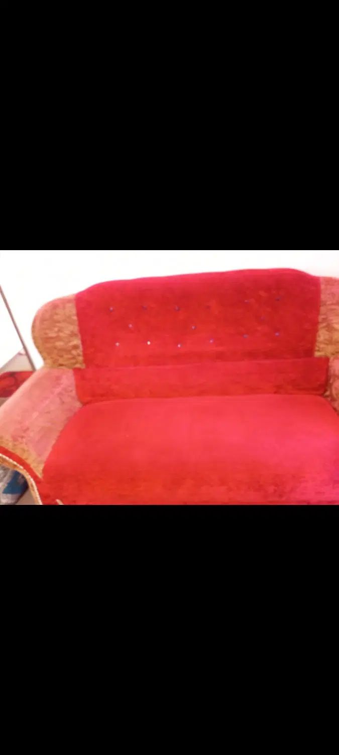 مبل هفت نفره همراه با میز چهارتیکه فقط 2 میلیون|مبلمان خانگی و میز عسلی|کلاردشت, |دیوار