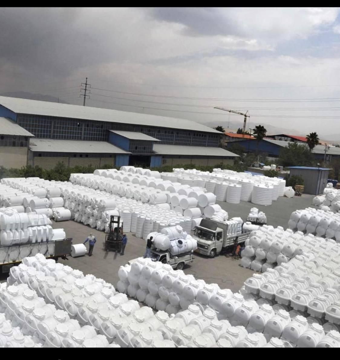 تانکر اب شرب۵۰۰۰ لیتری مهراوران پارسه مخزن اب|مصالح و تجهیزات ساختمان|کرج, ملکآباد|دیوار