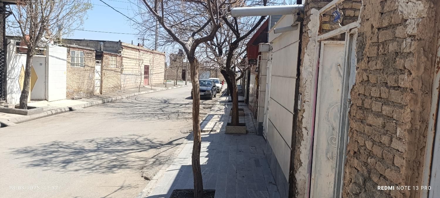 یک باب خانه طبقه اول با راه و امتیاز جدا|اجارهٔ خانه و ویلا|مشهد, شهید شهریاری|دیوار
