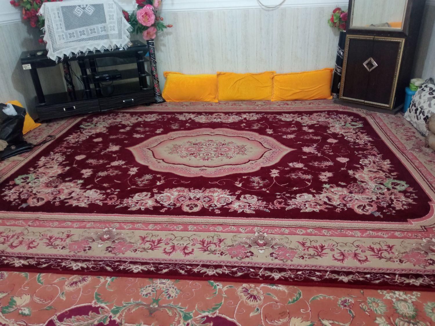 دوتا قالی دوازده متری نو|فرش|بندر گناوه, |دیوار