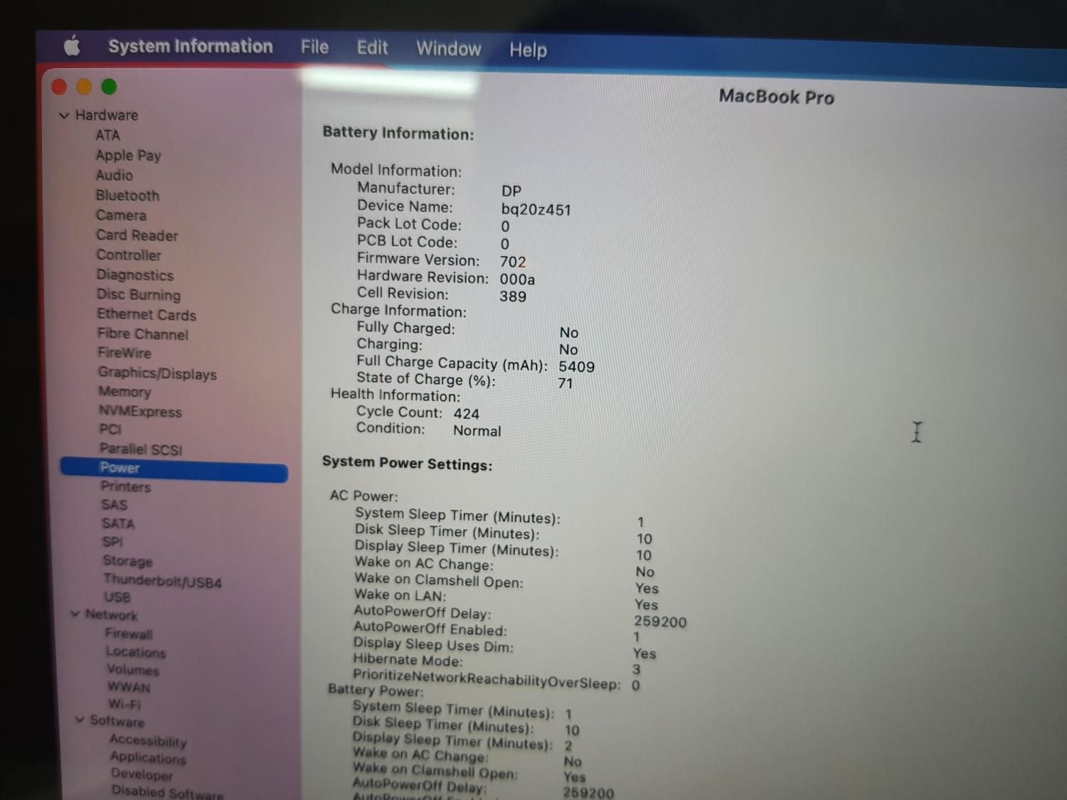 مک بوک پرو رتینا|رایانه همراه|نی‌ریز, |دیوار