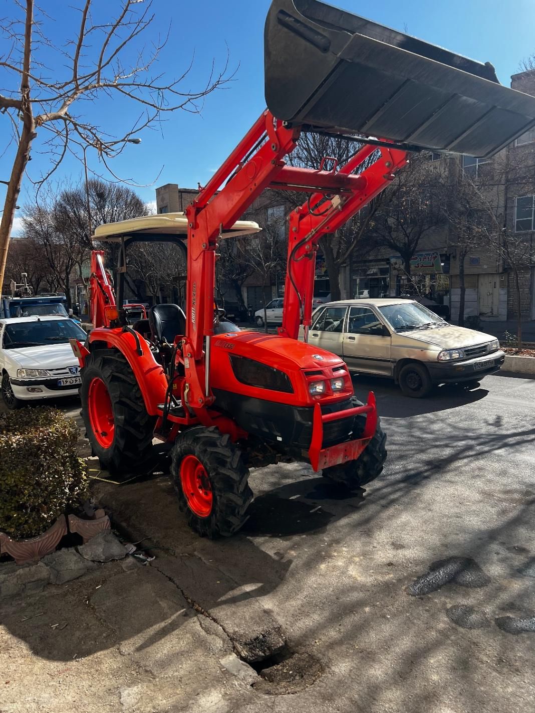 تراکتور دایدونگ کیوتی بیل بکو|خودرو سنگین|لنجان, |دیوار