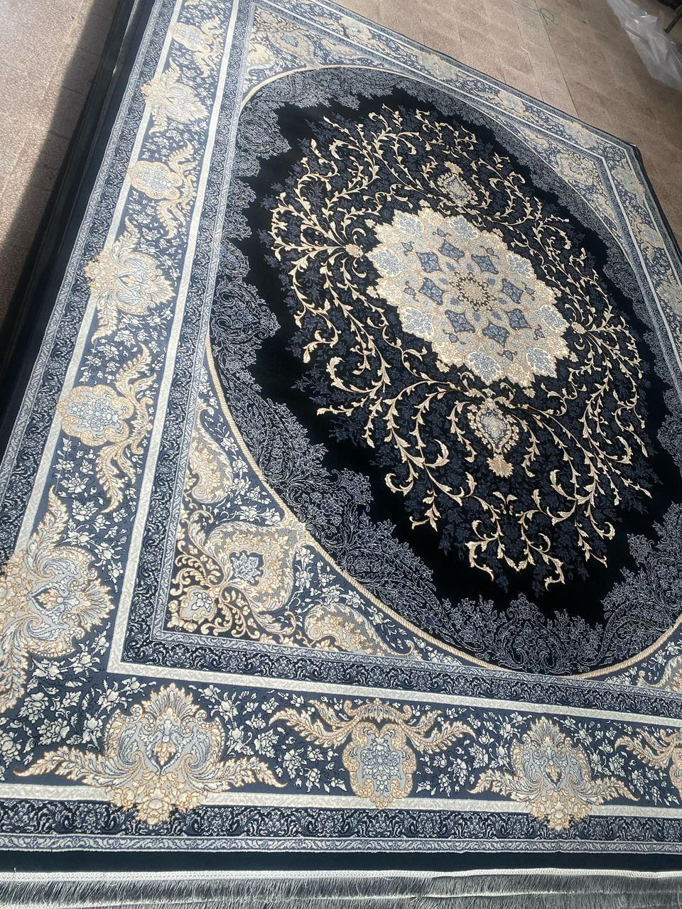 پخش عمده و تکی فرش۷۰۰شانه|فرش|آق قلا, |دیوار