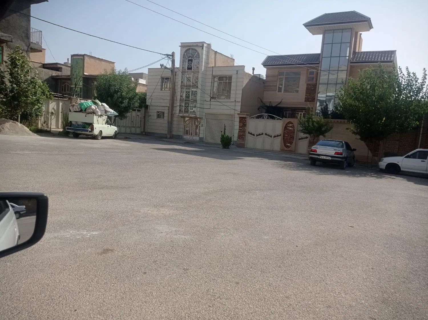 ساختمان دو طبقه  200متر زمین زیربنا هرکدام 130متر|فروش آپارتمان|ایوان, |دیوار