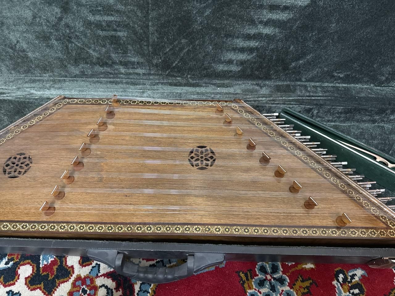 سنتورمافی کاملاً نو|سازهای سنتی|یزد, |دیوار