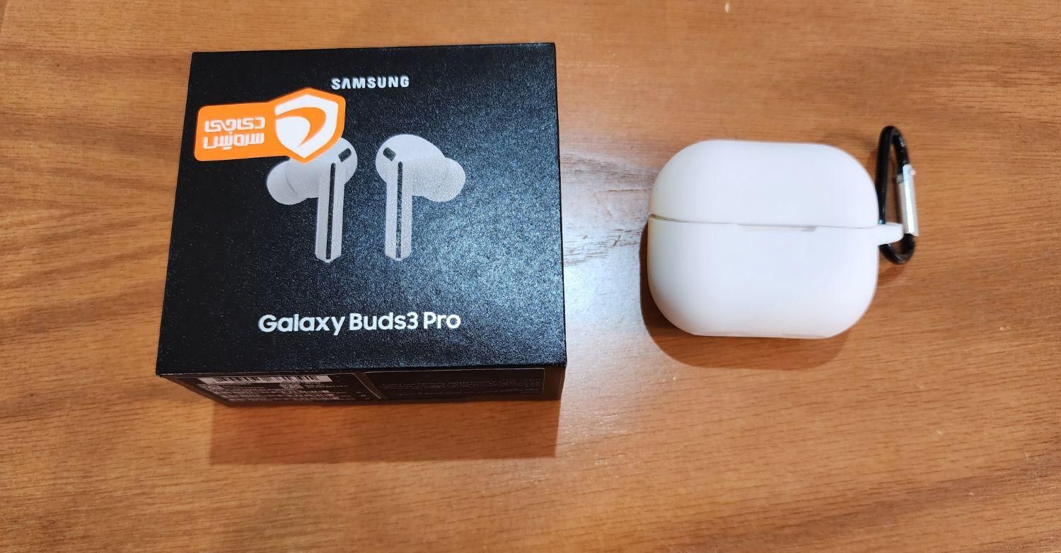 سامسونگ Galaxy Buds 3 Pro مشابه نو|لوازم جانبی موبایل و تبلت|تهران, یوسف‌آباد|دیوار