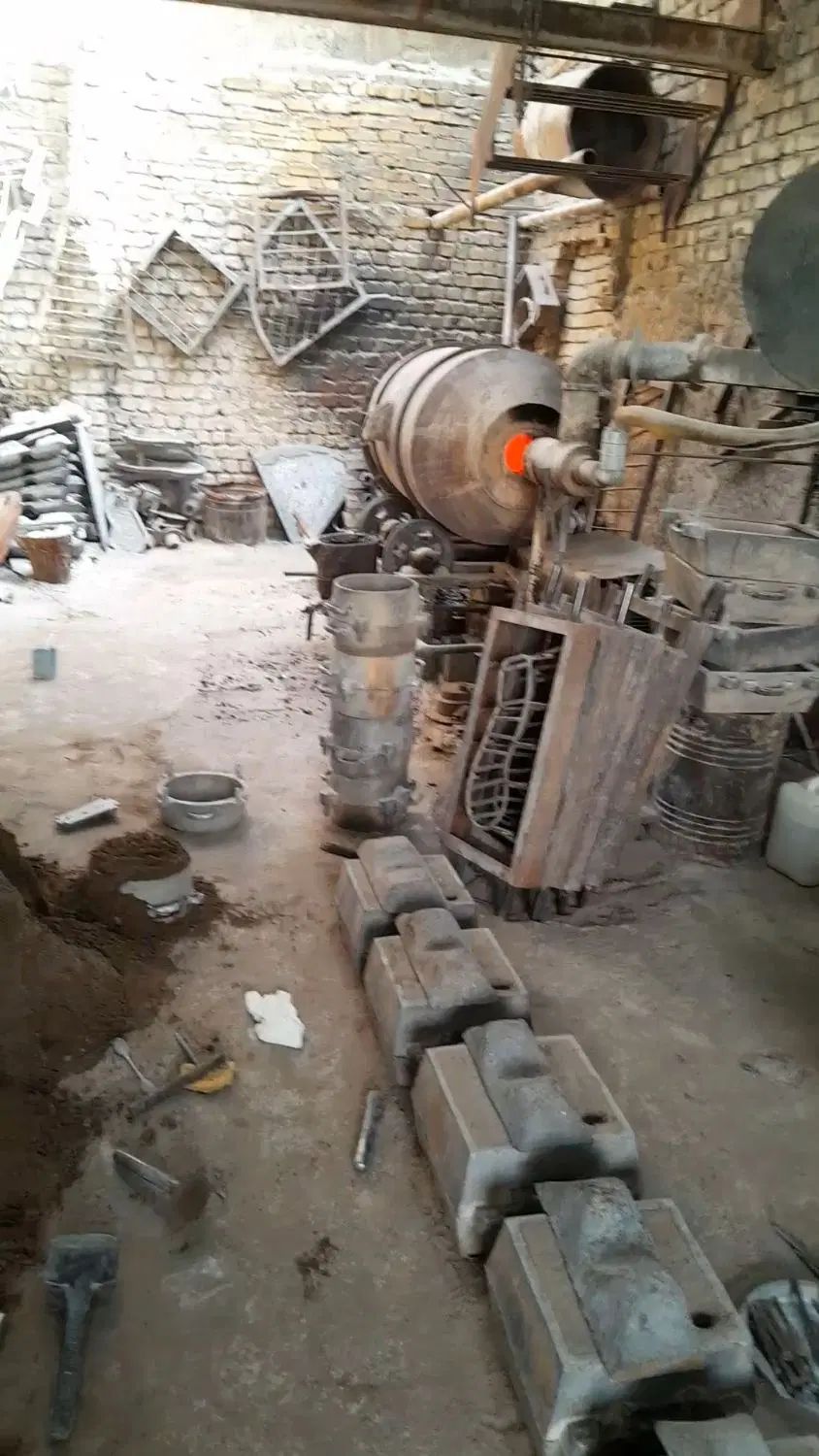 اجاره کارگاه ریختگری چدن برنج آلومینیوم باسوخت گاز|اجارهٔ دفتر صنعتی، کشاورزی، تجاری|اصفهان, رهنان|دیوار