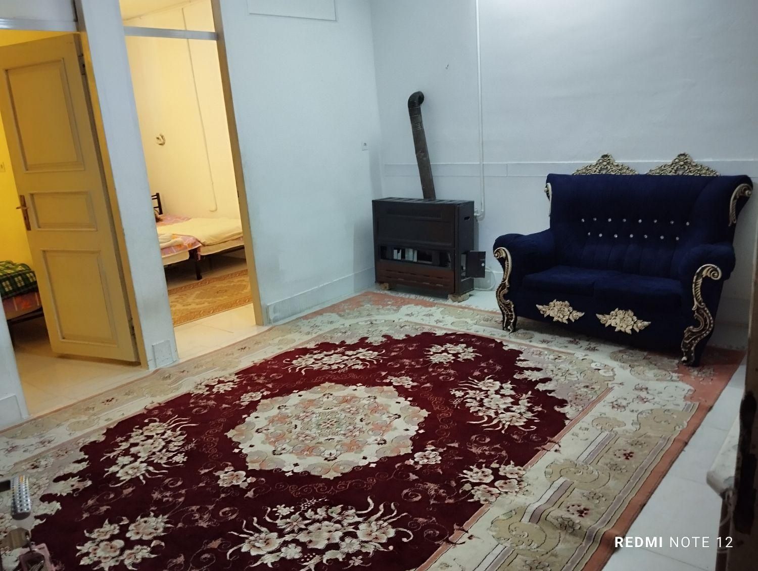 سویت آپارتمان با پارکینگ نزدیک حرم|اجارهٔ کوتاه‌مدت آپارتمان و سوئیت|مشهد, جوادیه|دیوار