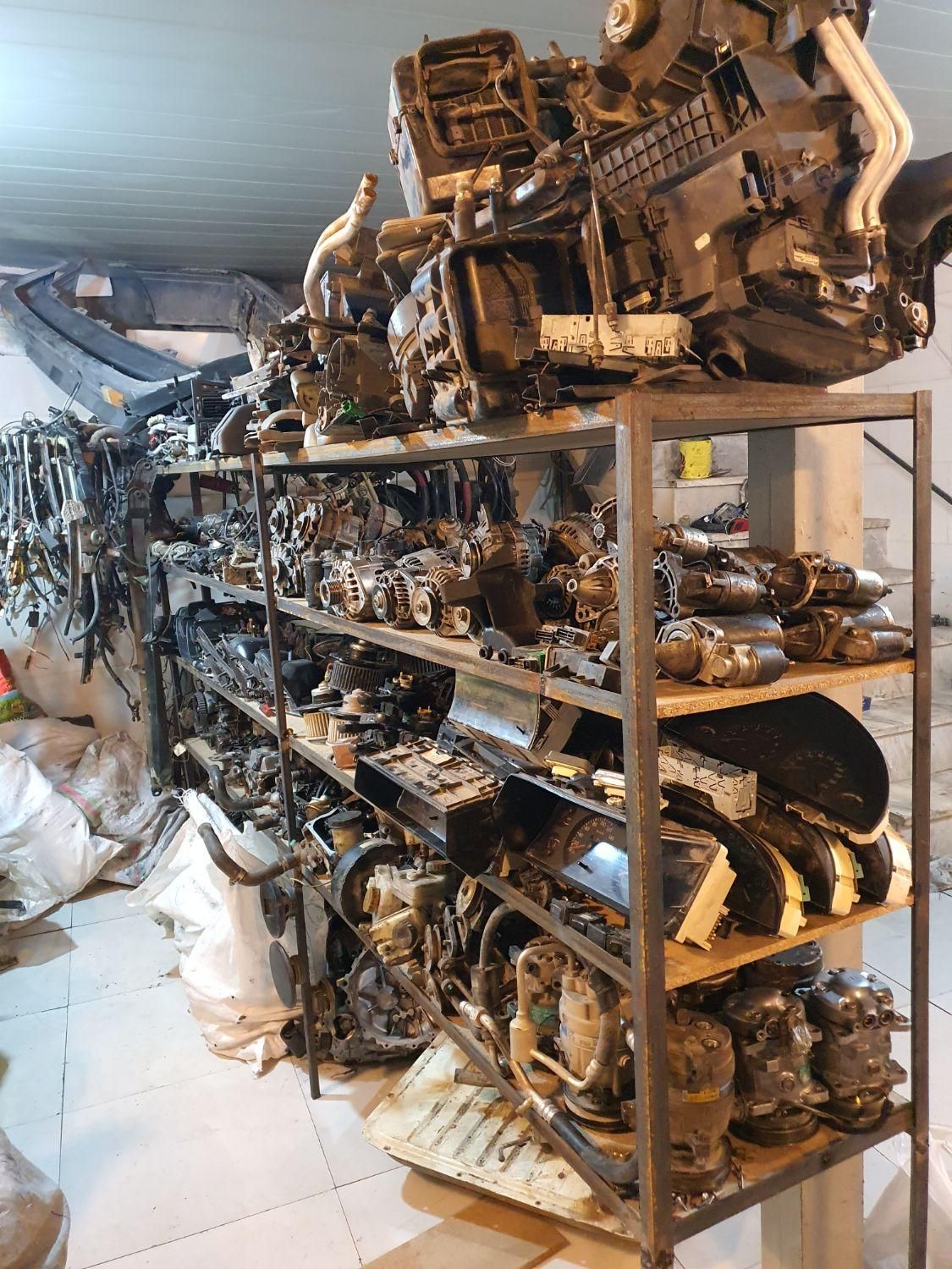 لوازم استوک پراید پیکان پژو|قطعات یدکی و لوازم جانبی|اصفهان, فجر|دیوار