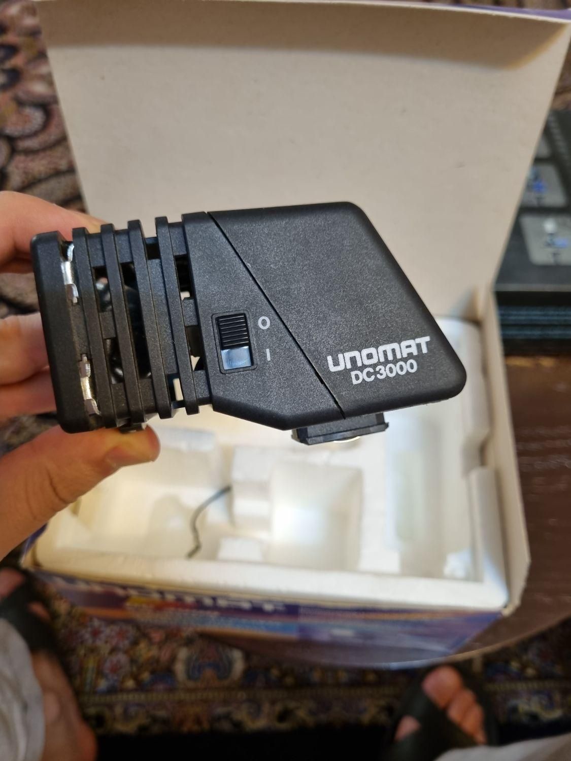 فلاش نور ثابت دوربین Unomat 3000|دوربین عکاسی و فیلم‌برداری|اصفهان, شیخ اشراق|دیوار
