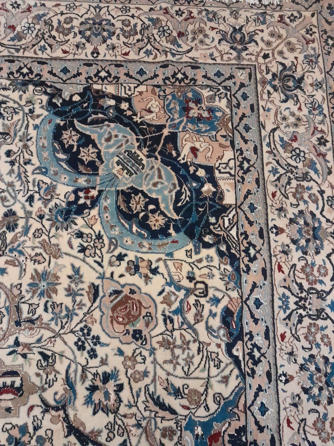 فرش نائین اصفهان 9 متری نقشه زیر خاکی گل ابریشم|فرش|پردیس, فاز ۴|دیوار