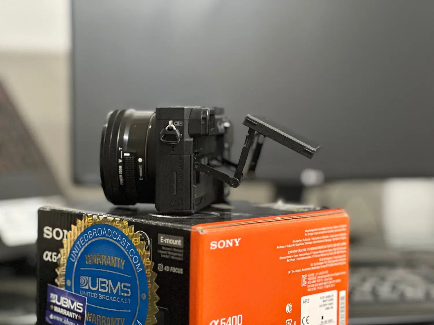دوربین سونی آلفا Sony a6400 بسیار تمیز|دوربین عکاسی و فیلم‌برداری|تبریز, |دیوار
