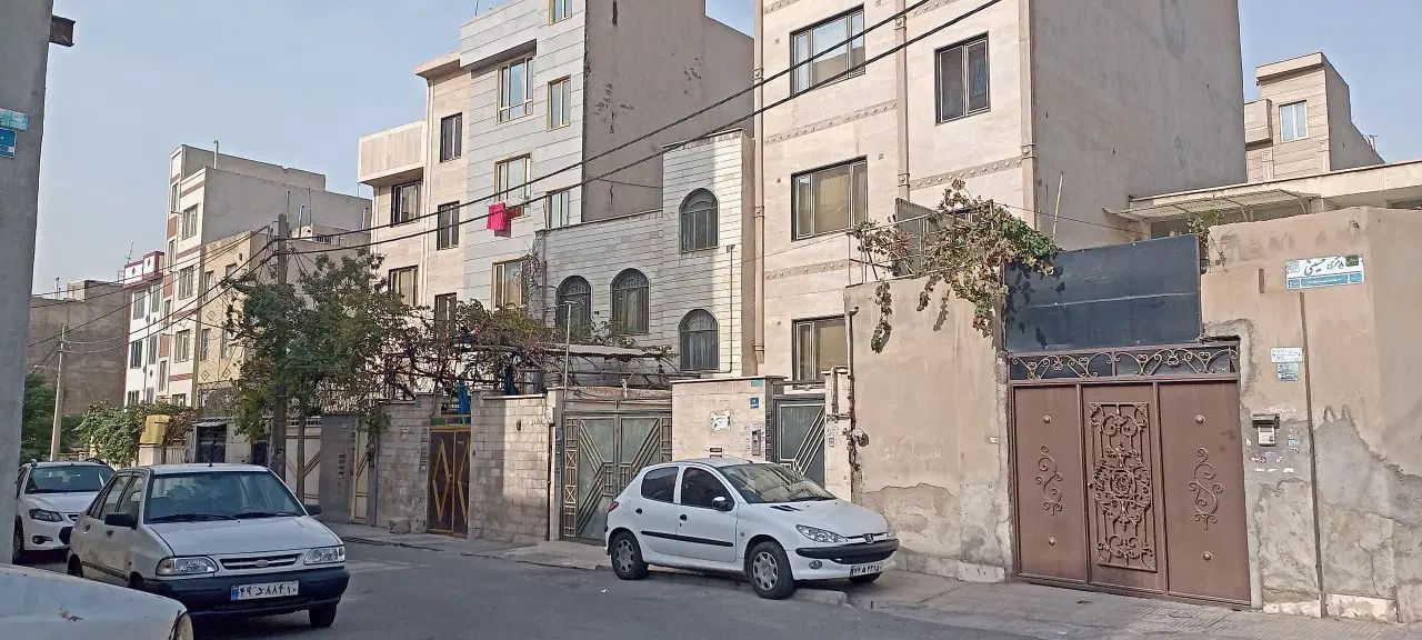 خانه کلنگی 140 متری با دو درب سکونت|فروش زمین و ملک کلنگی|تهران, شهرک رضویه|دیوار
