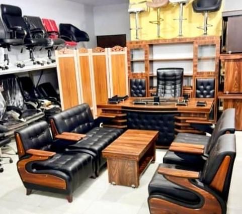 طراحی ارسال ملزومات شرکتی میزمدیر صندلی گردان مبل|دفتر کار|بندر گناوه, |دیوار