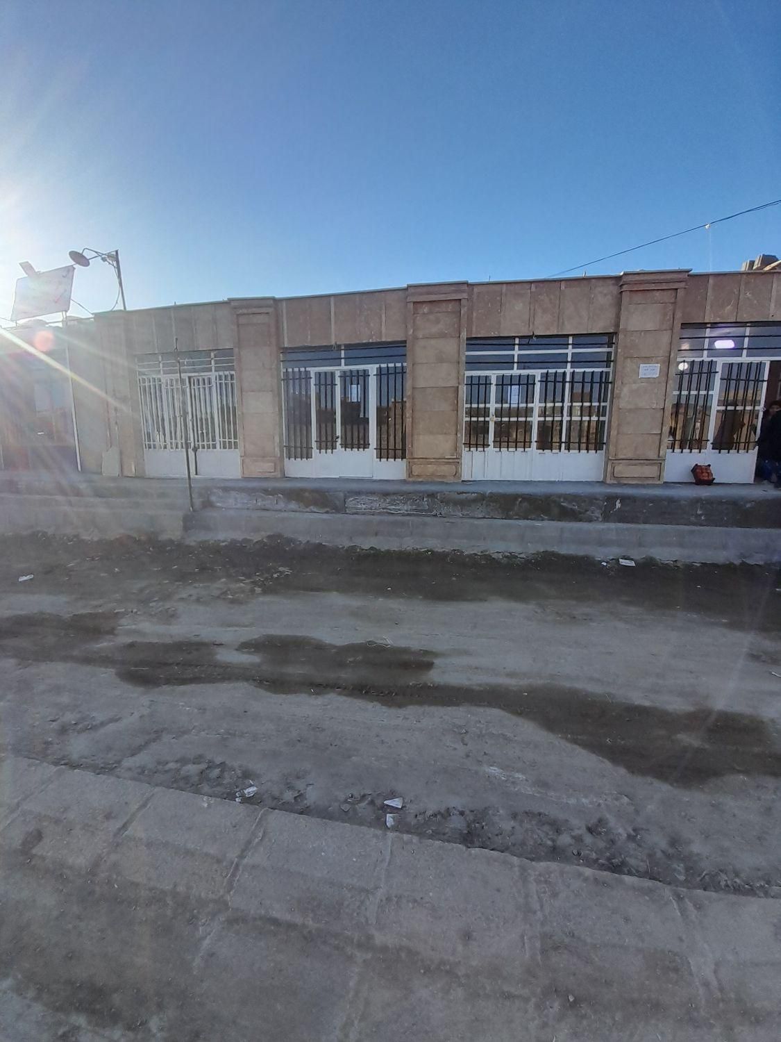 اجرای کاشی سرامیک سنگ نما|خدمات پیشه و مهارت|قروه, |دیوار