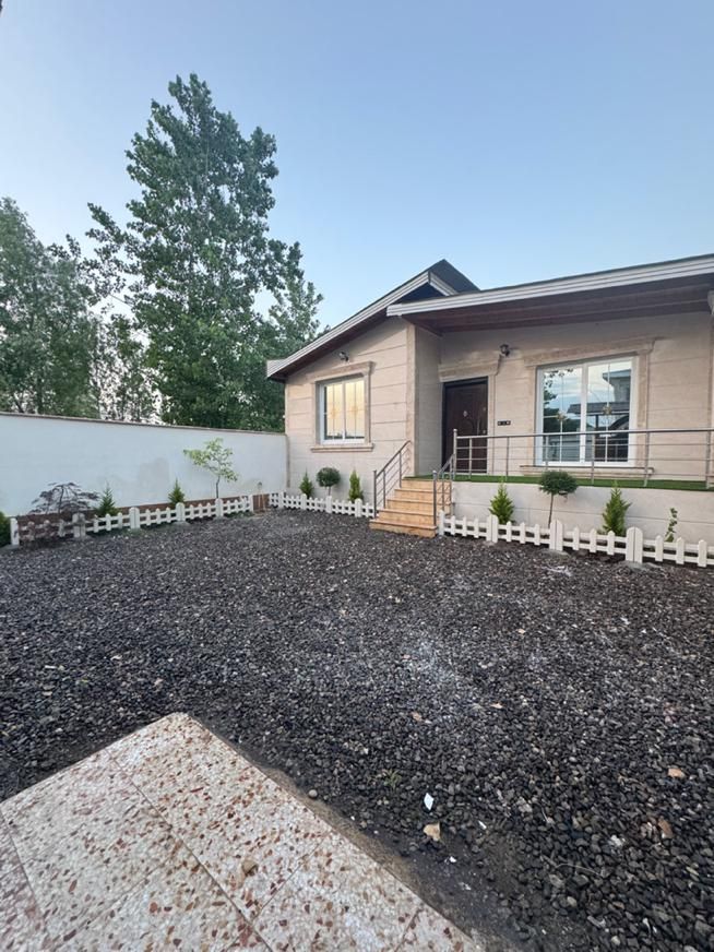 ویلای ساحلی سنددار درچاف وچمخاله|فروش خانه و ویلا|چاف و چمخاله, |دیوار