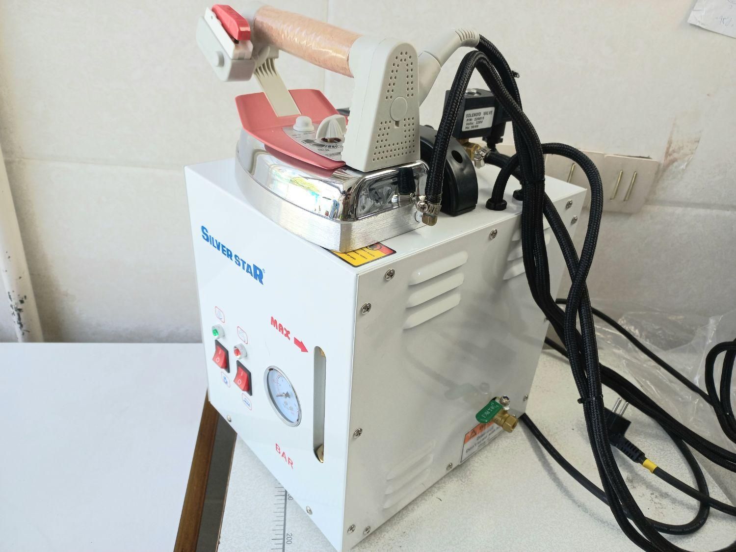 اتو بخار مخزن دار ۳.۸ لیتریسیلور استار|اتو و لوازم اتو|قرچک, ولی آباد|دیوار