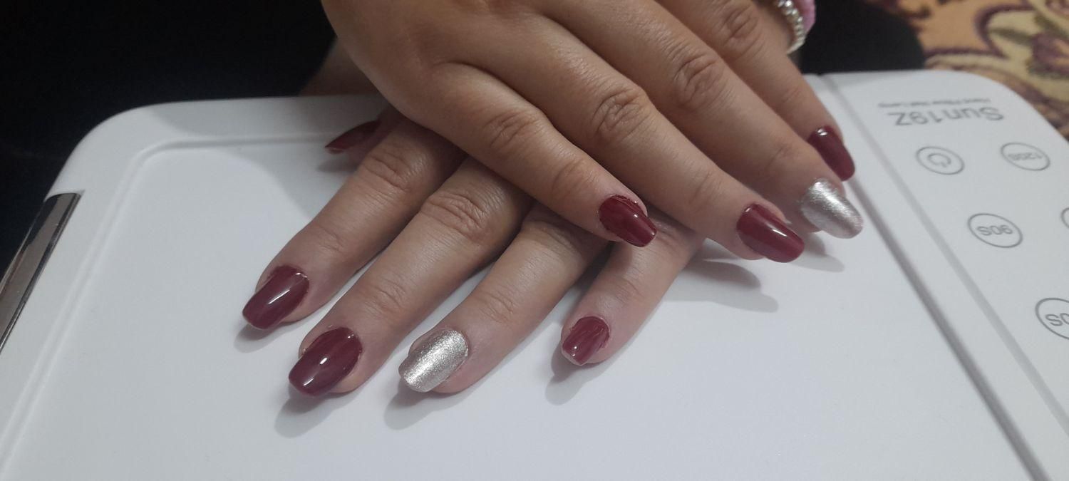 ناخن کار|خدمات آرایشگری و زیبایی|شهرضا, |دیوار