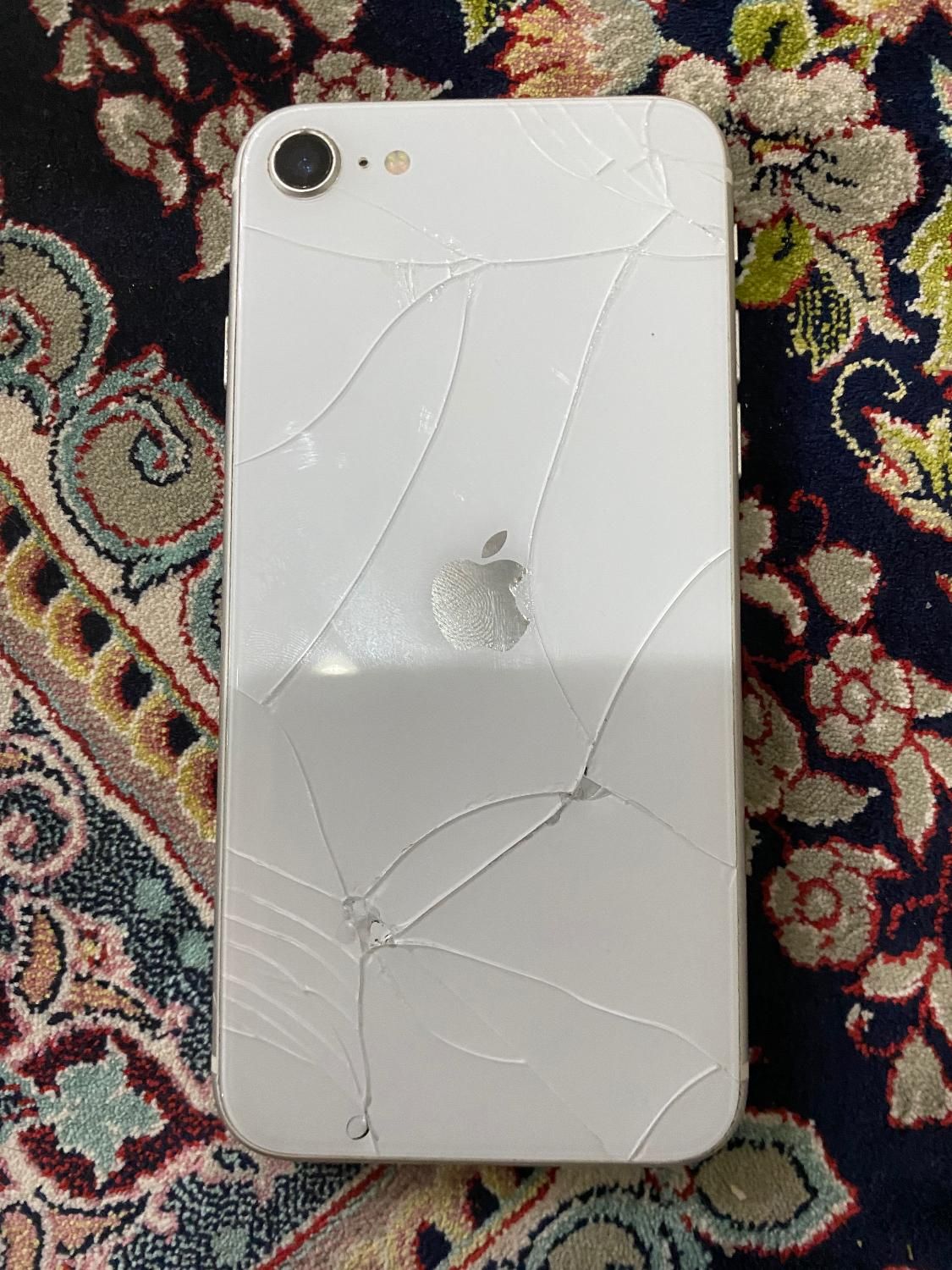 apple se 2020|موبایل|بندرعباس, |دیوار