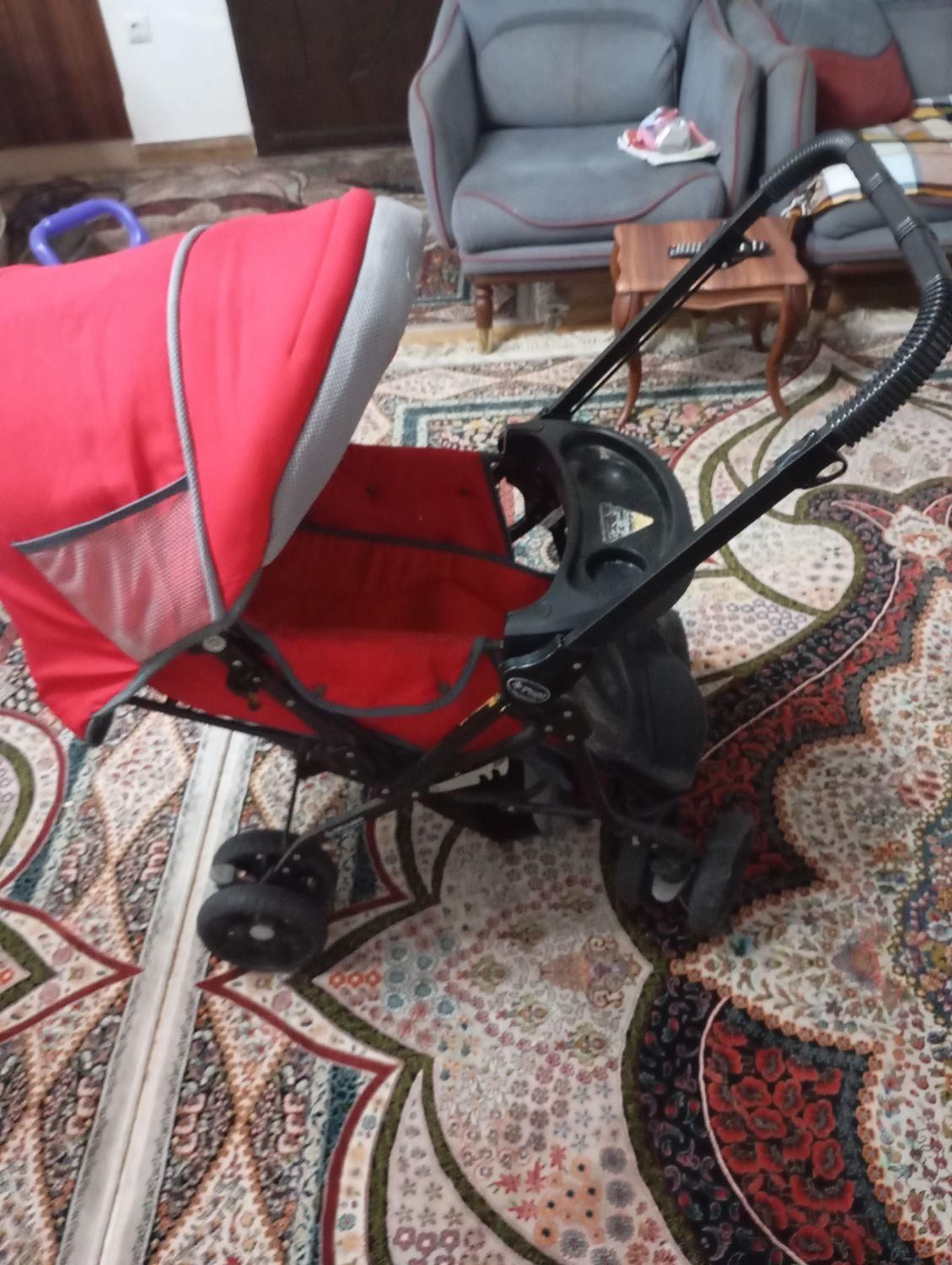 فروش کالسکه و گهواره و صندلی ماشین کودک|اسباب و اثاث بچه|رشت, استادسرا|دیوار