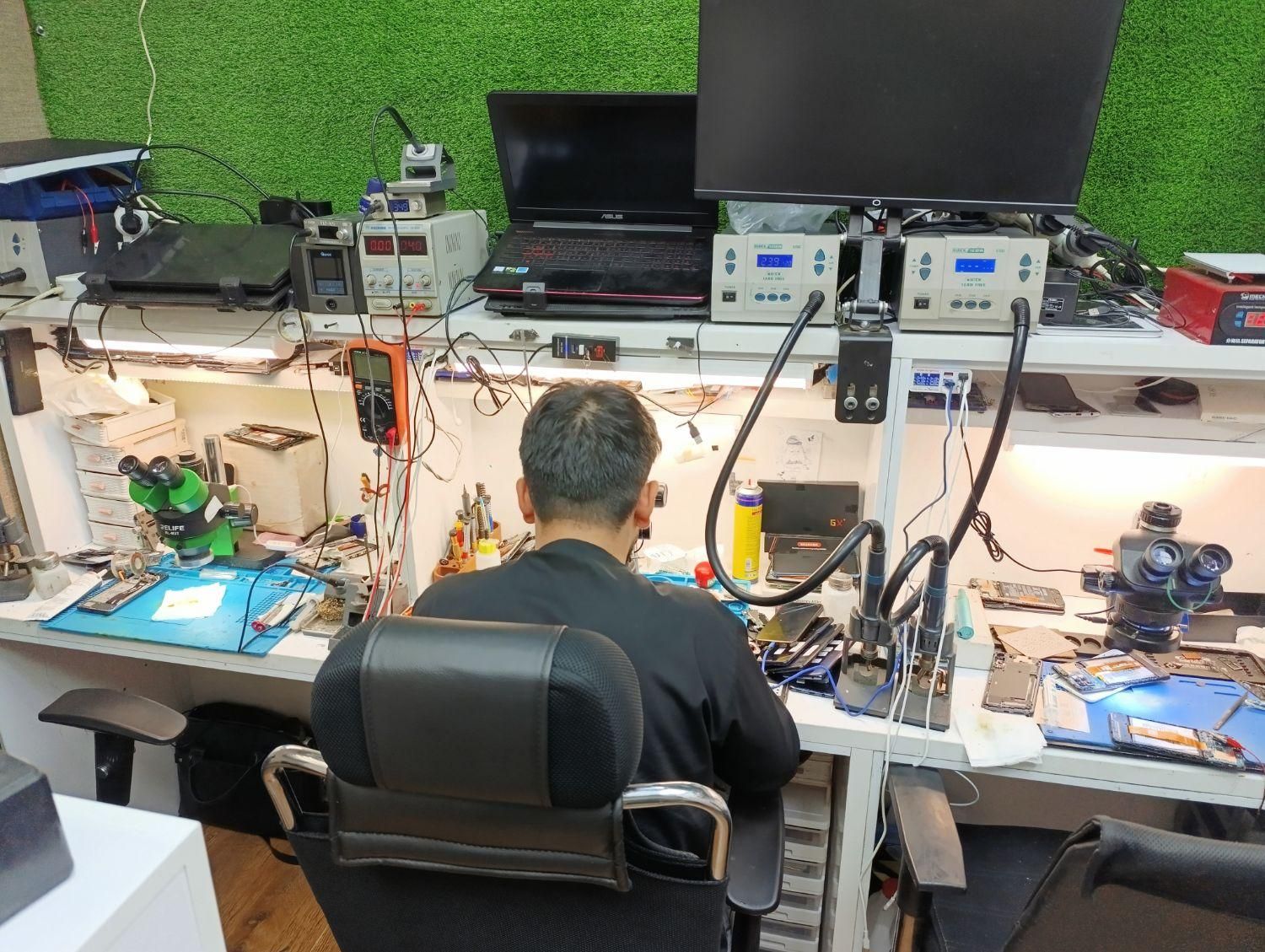 تعمیرات اندروید و آیفون قطعات اورجینال موبایل|خدمات رایانهای و موبایل|تهران, جمهوری|دیوار