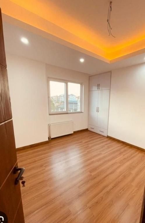 فروش اقساطی کاغذ دیواری کفپوش پارکت|خدمات پیشه و مهارت|اراک, |دیوار