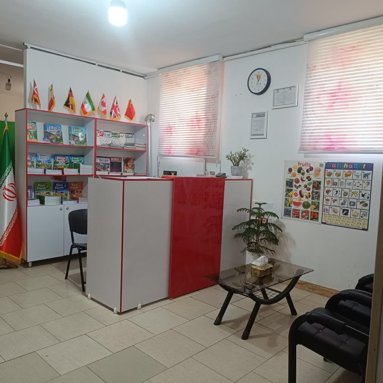 آغاز ثبت نام ترم پاییز کلاسهای زبان موسسه لیواری|خدمات آموزشی|کرج, شاهین‌ویلا|دیوار