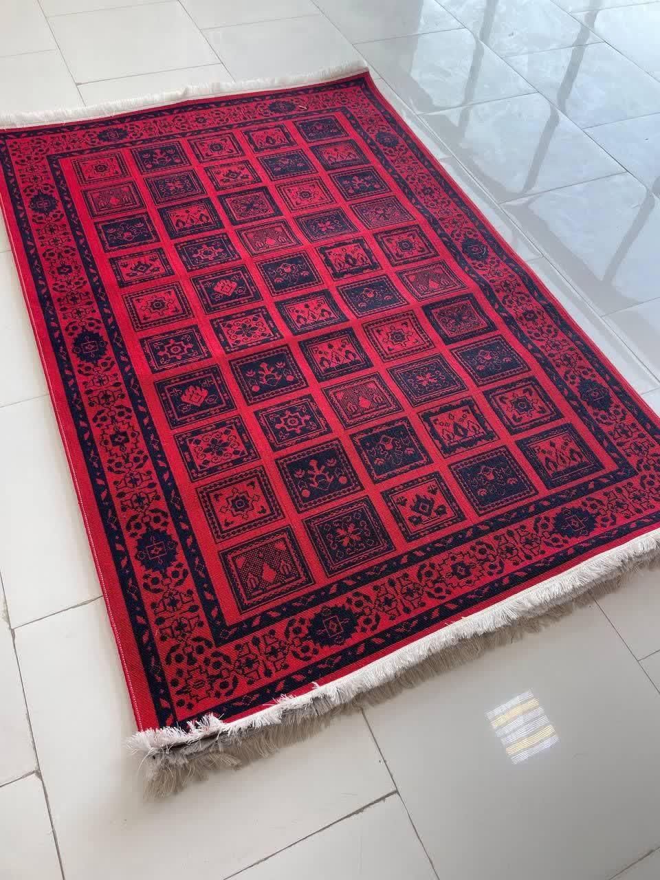گلیم لاکی قرمز روناسی مناسب باغ ویلا تخت سفره خانه|گلیم، جاجیم، گبه|کاشان, شهید زجاجی|دیوار