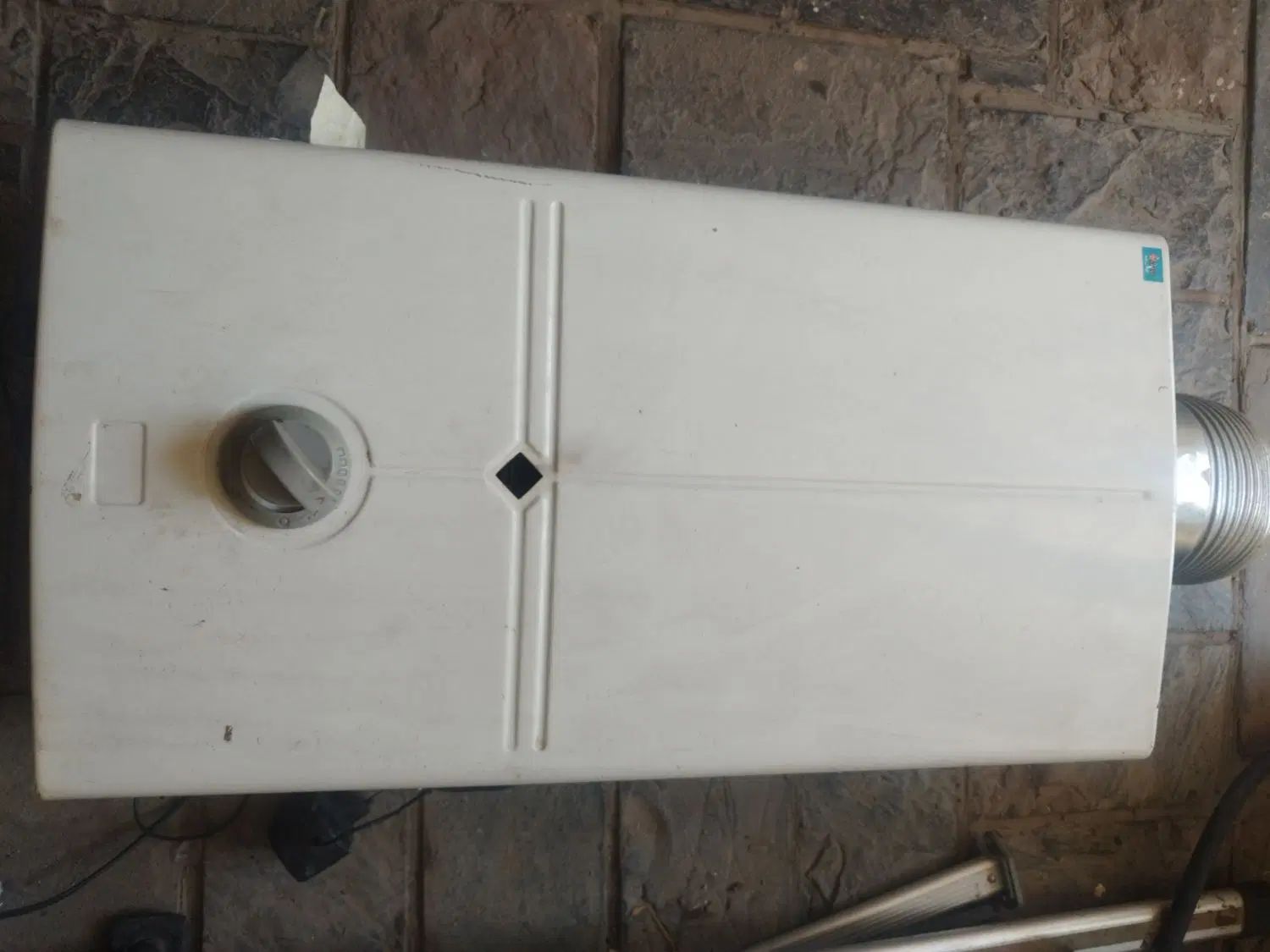 ابگرمکن گازی بوتان مدل B3215i|آبگرمکن، پکیج، شوفاژ|تهران, چهارصد دستگاه|دیوار