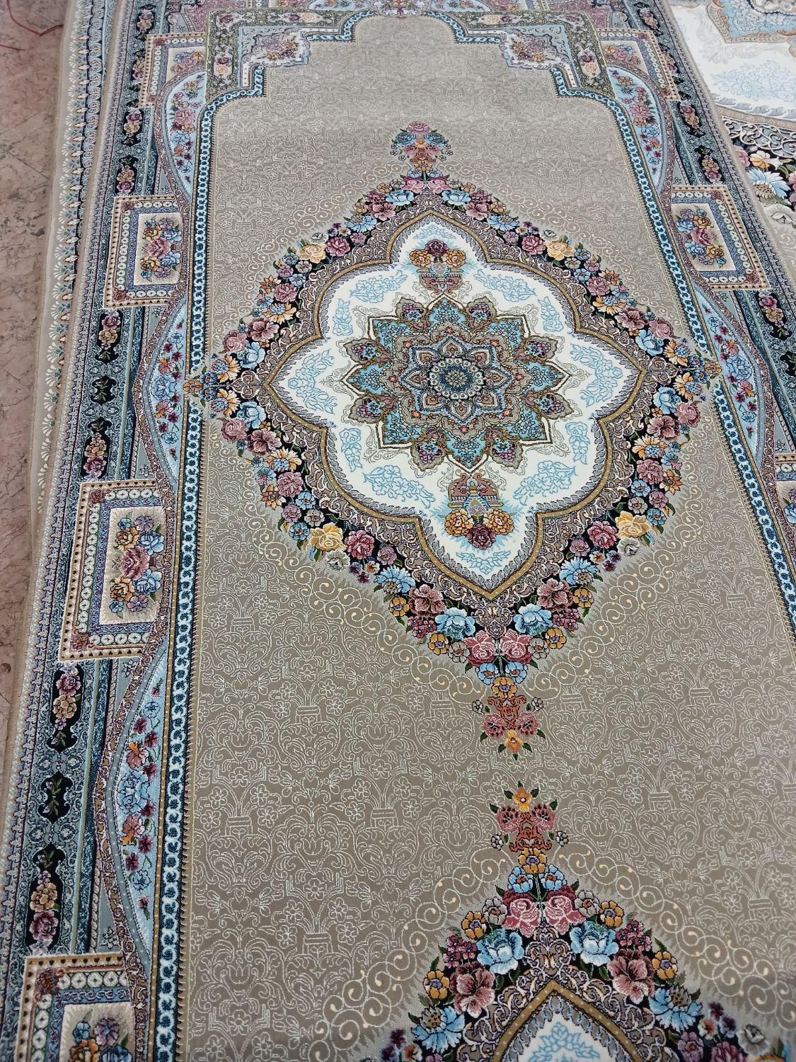 ۲تا۱۲متری۲تاکناره۴در۱ ۱۲۰۰شانه تراکم۳۶۰۰،فرش شیردل|فرش|مشهد, طلاب|دیوار