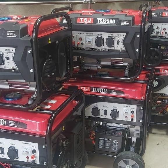 موتور برق(۹۸۷۰وات موتور اب علفزن موتوربرق)استریم|ماشینآلات صنعتی|تهران, چیتگر جنوبی|دیوار