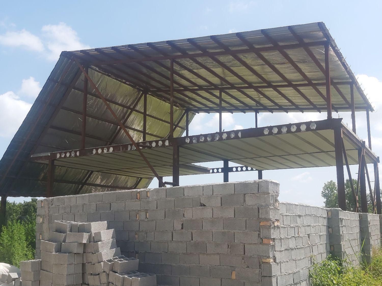 ویلایی نیمه کاره ((فوری زیر قیمت))|پیشفروش املاک|فرح آباد, |دیوار