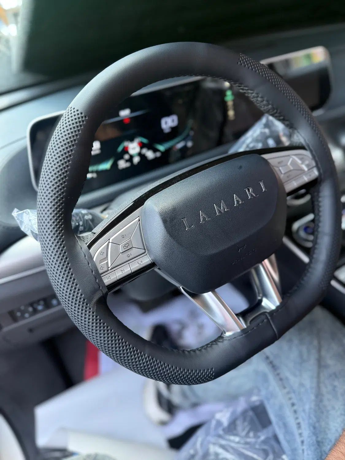 کاور وبادی فنس، سرامیک بدنه، پولیش، صفرشویی،دمپینگ|خدمات موتور و ماشین|شیراز, لاله|دیوار