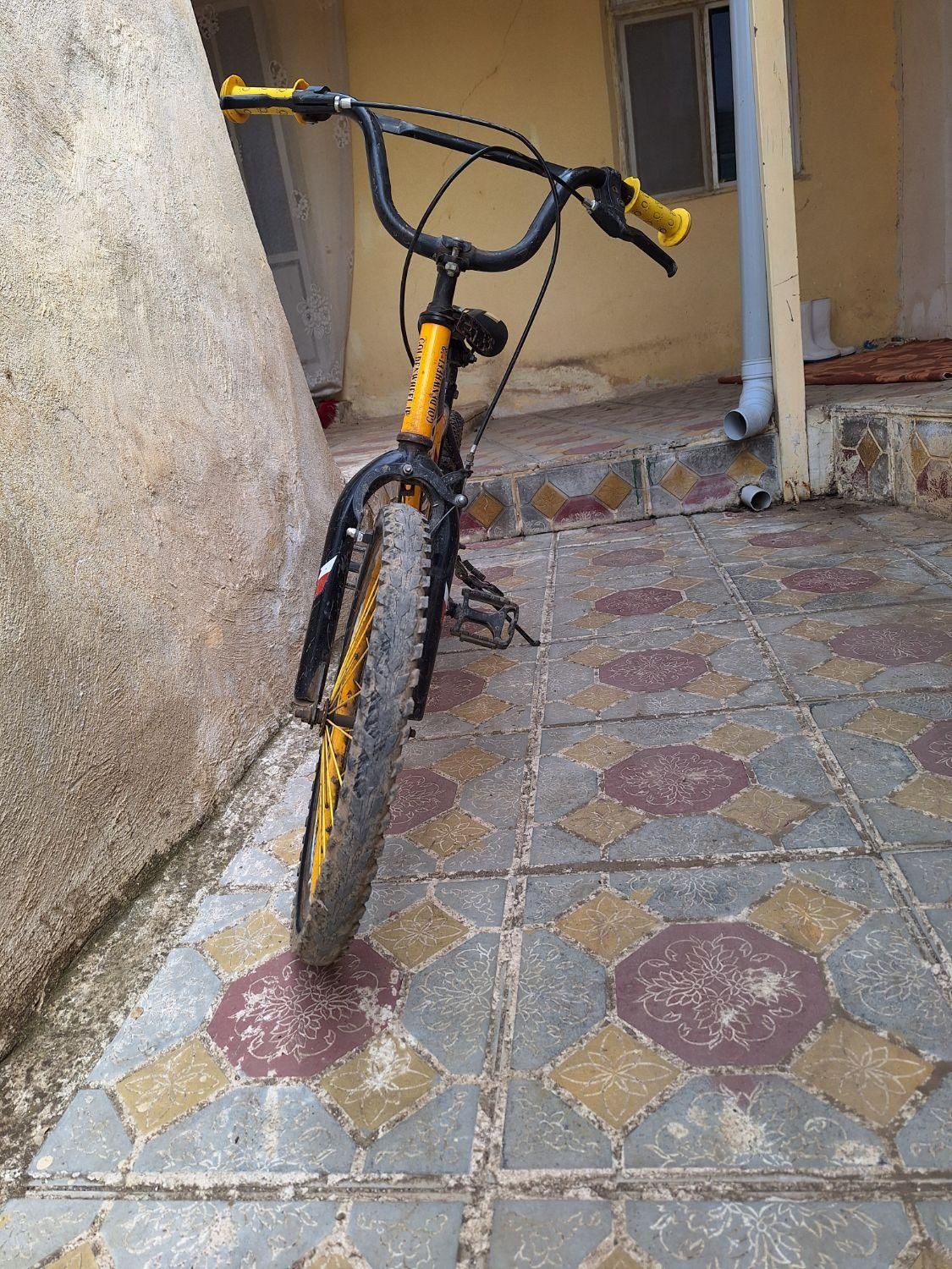 دوچرخه ۲۰|دوچرخه، اسکیت، اسکوتر|گرمی, |دیوار