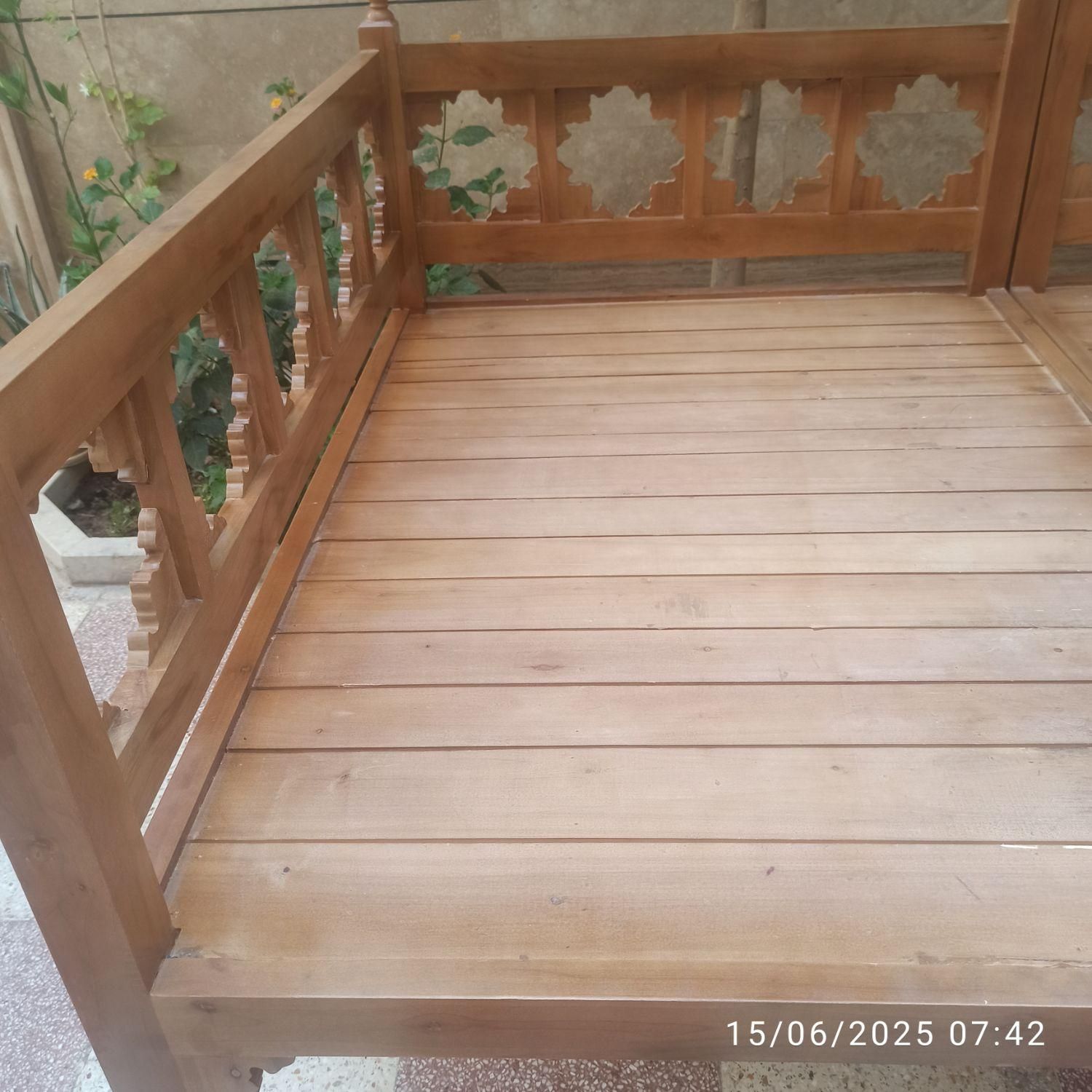 تخت سنتی چوب چنار|صندلی و نیمکت|اصفهان, پزوه|دیوار