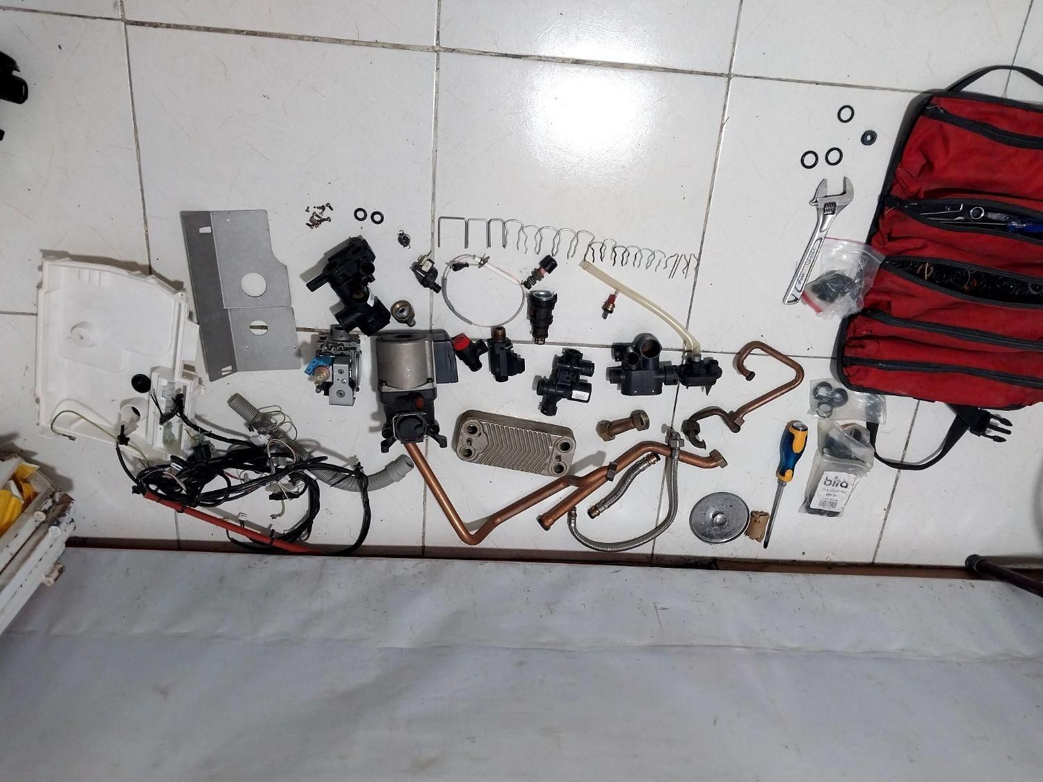 تعمیرات/تعمیرکار پکیج دیواری|خدمات پیشه و مهارت|سنندج, |دیوار