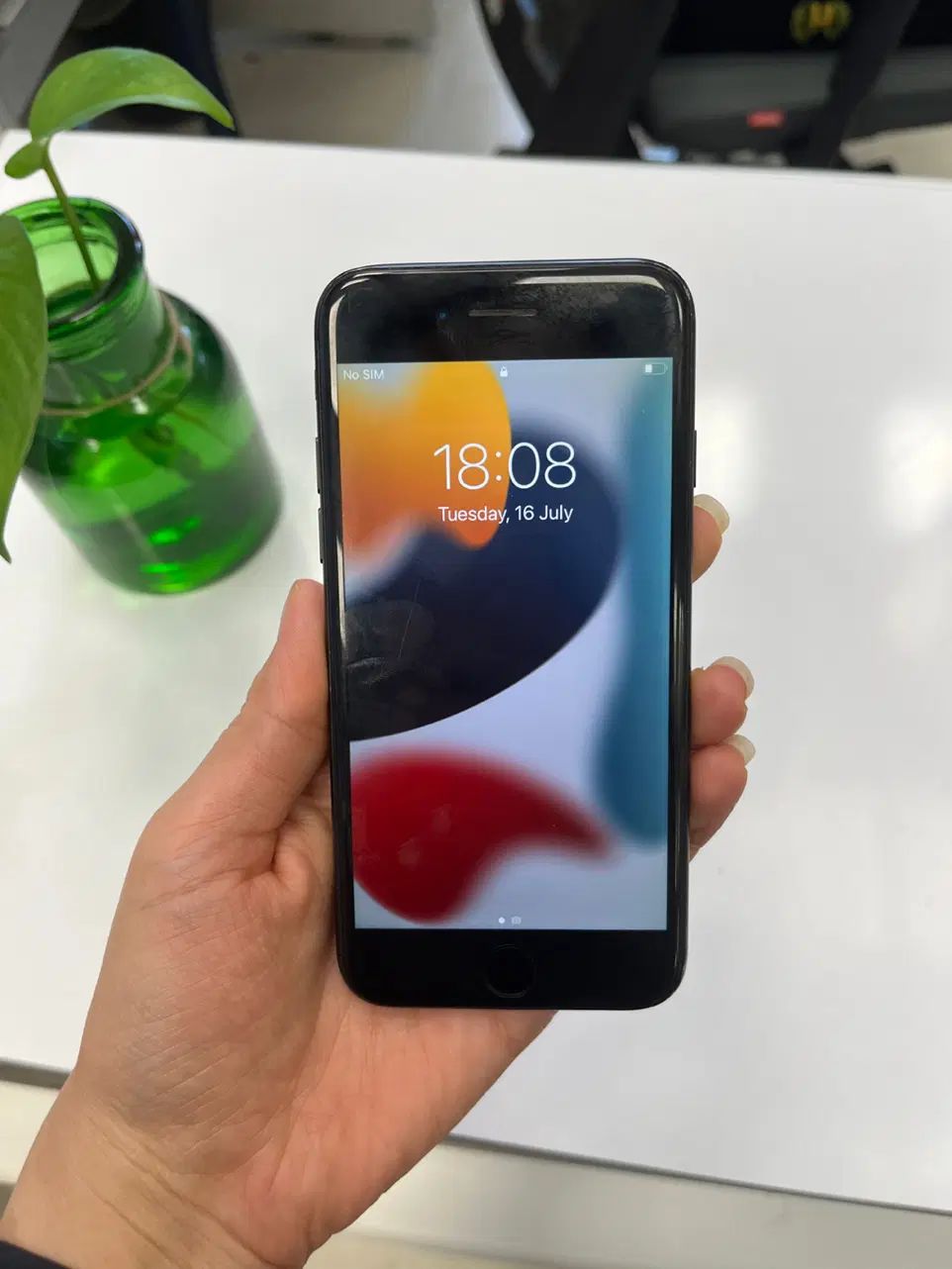 اپل iPhone 7 با حافظهٔ ۱۲۸ گیگابایت|موبایل|تهران, جنت‌آباد جنوبی|دیوار