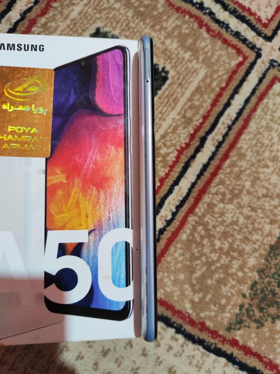 فروش و معاوضه سامسونگ Galaxy A50 با حافظهٔ ۱۲۸ گیگ|موبایل|قم, انسجام|دیوار