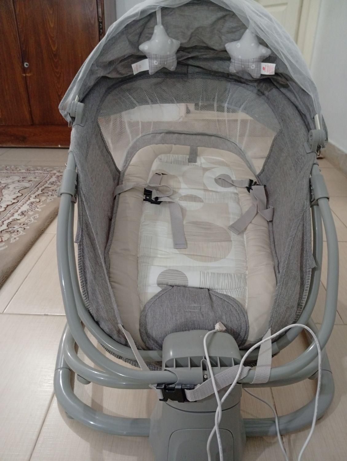 گهواره برقی|اسباب و اثاث بچه|دماوند, گیلاوند|دیوار