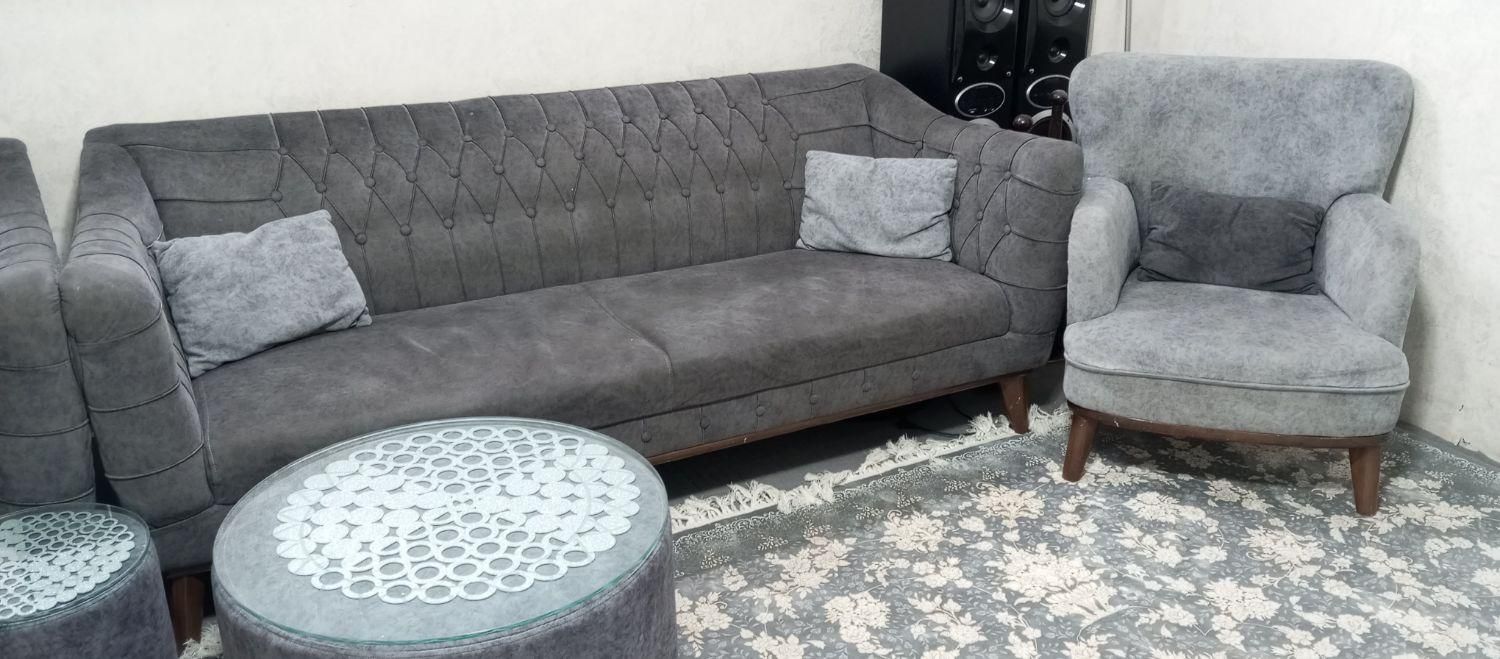 مبل   چستر سایر بزرگ فوم سر در حد عالی|مبلمان خانگی و میز عسلی|گلستان (تهران), |دیوار
