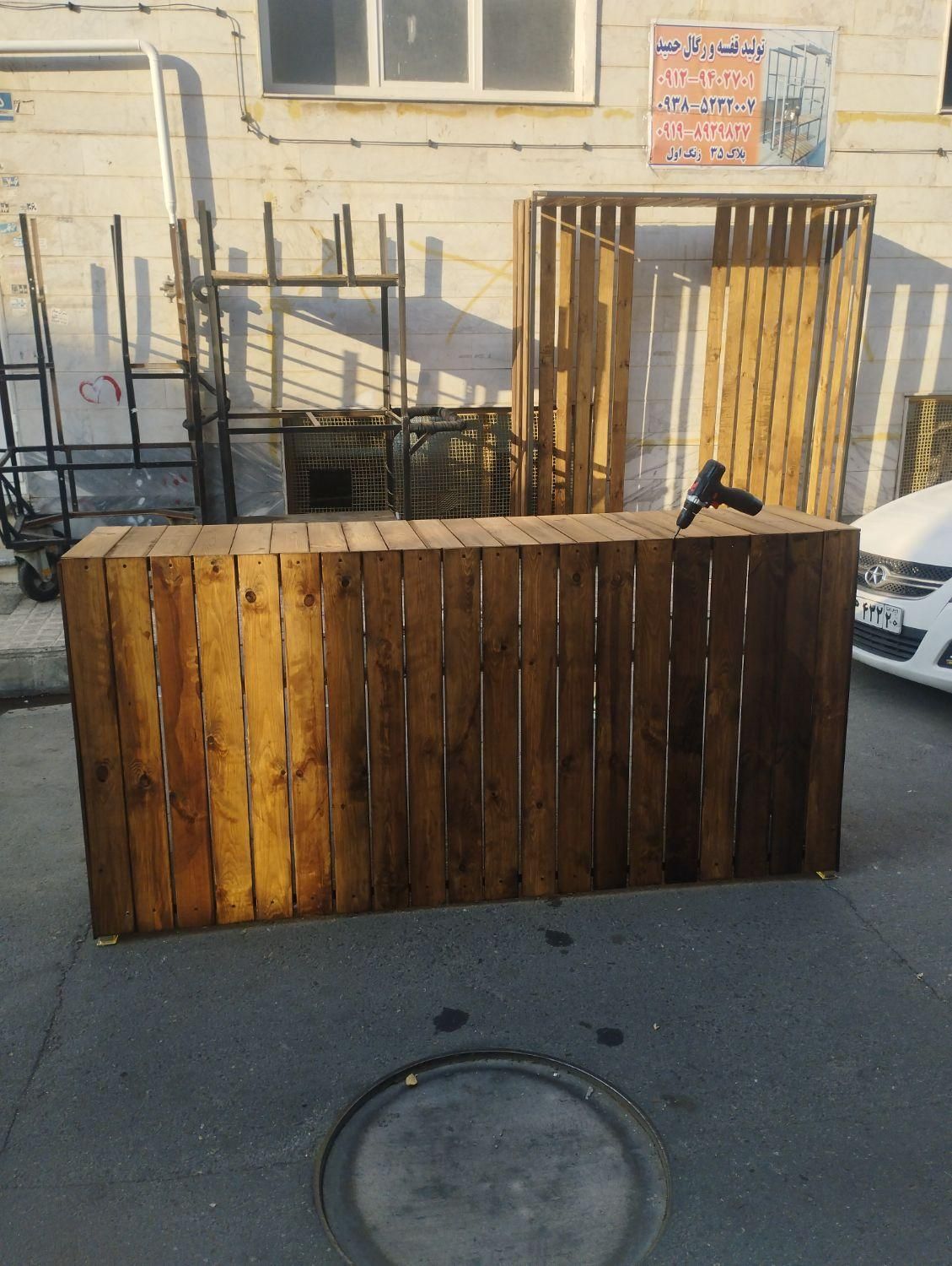 پازلی مدرن قفسه سبک جدید ویترین بوتیک|فروشگاه و مغازه|تهران, علی‌آباد|دیوار