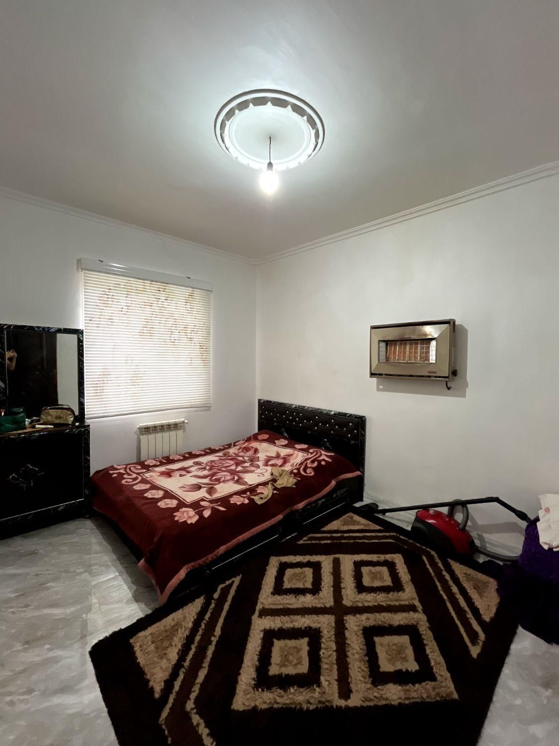 اجاره روزانه/هفتگی/ماهانه ویلا ۱۰۰ متری|اجارهٔ کوتاه‌مدت ویلا و باغ|فومن, |دیوار