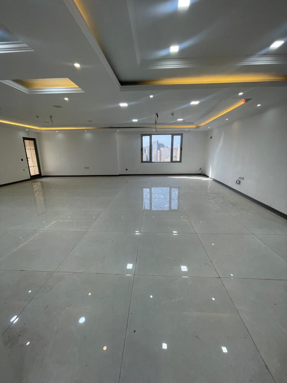 فروش آپارتمان 200متری دو پارکینگ خ روستا|فروش آپارتمان|دزفول, |دیوار