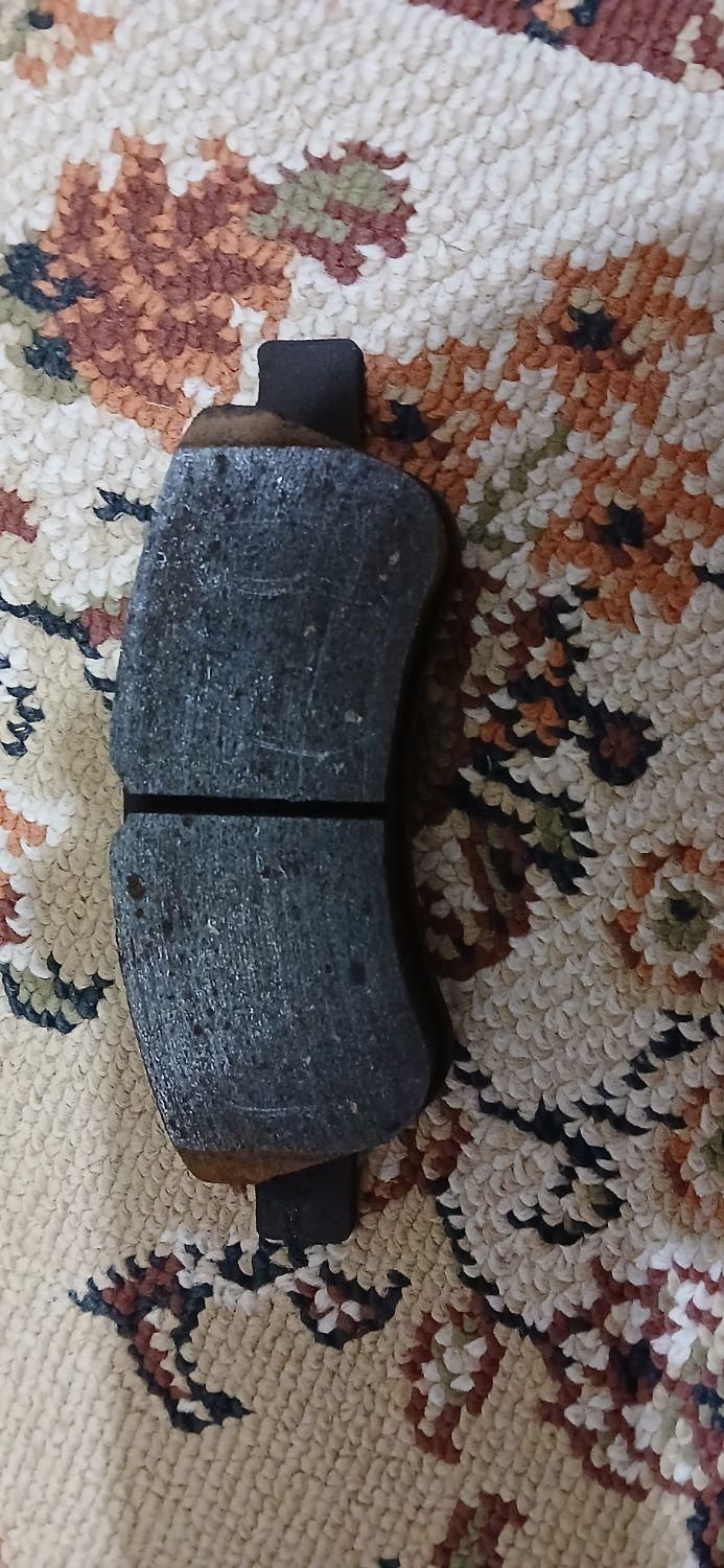 لنت۲۰۶ تیپ۵ جلو نو هست لنت عقب کوییک نو فروشی|قطعات یدکی و لوازم جانبی|ری, شهرری|دیوار