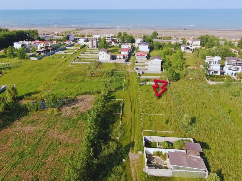 زمین ساحلی داخل بافت مسکونی باویو ابدی دریا|فروش زمین و ملک کلنگی|رشت, بازار|دیوار