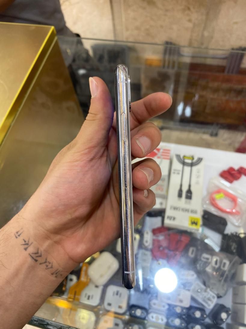 iPhone X|موبایل|صومعه‌سرا, |دیوار