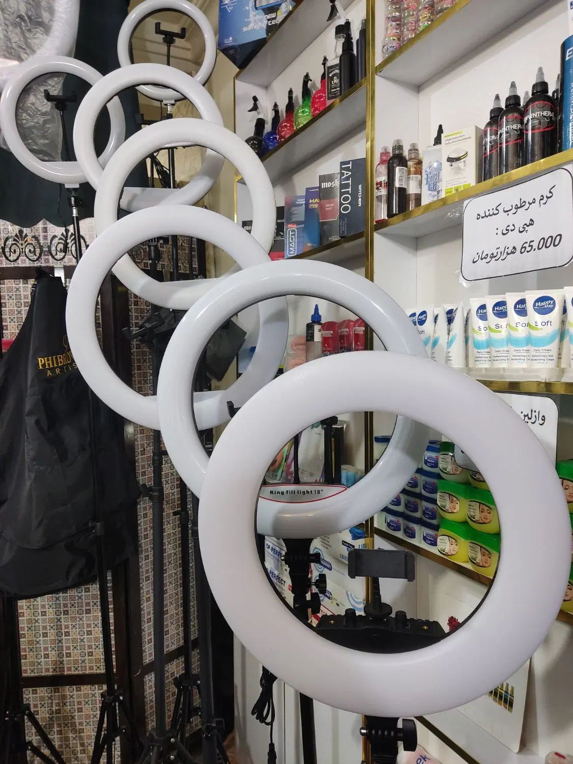 انواع رینگ لایت کوچک و بزرگ 30تا96وات تجهیزات تتو|دوربین عکاسی و فیلم‌برداری|مشهد, مقدم|دیوار